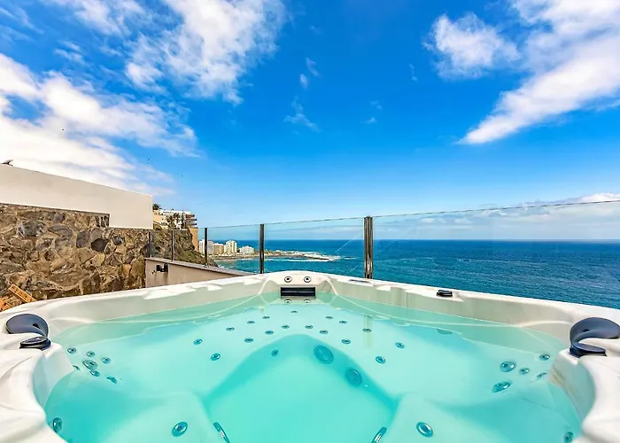 Pampano Ocean View 아파트